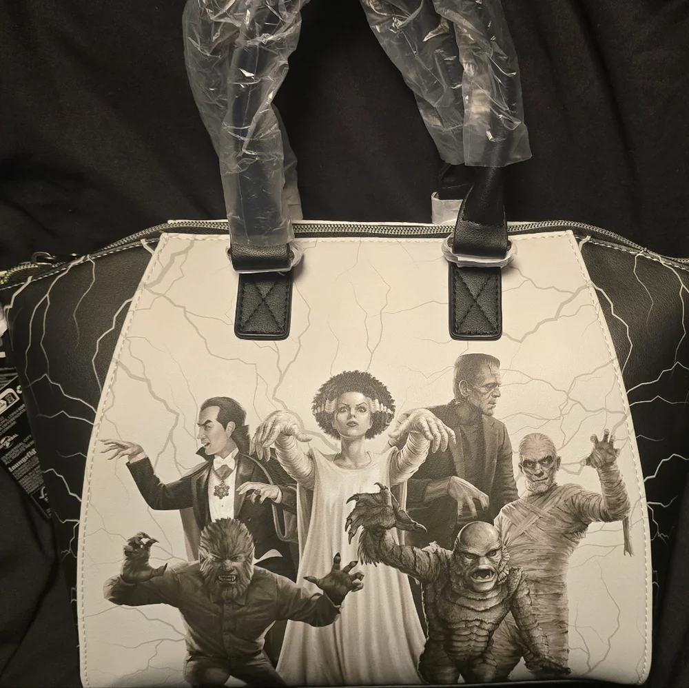 Loungefly Black and White Zombie Silhouette Satchel - Picture 3 of 6